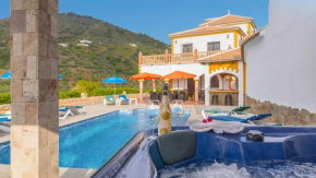 Villa Javier Sayalonga by Ruralidays, Sayalonga